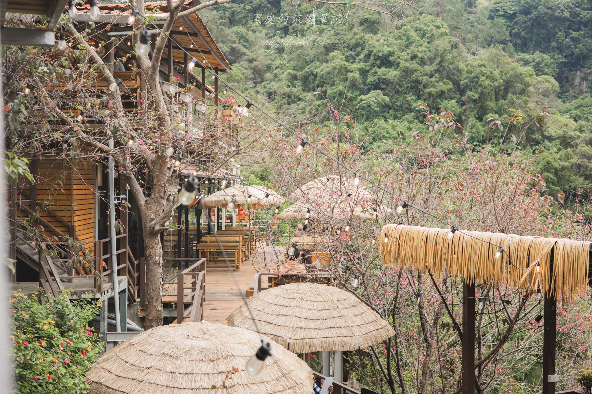 森鄰水岸景觀咖啡館|被山巒圍繞的河谷景觀咖啡廳,享受著南洋氣息的旅行 30 森鄰水岸景觀咖啡館