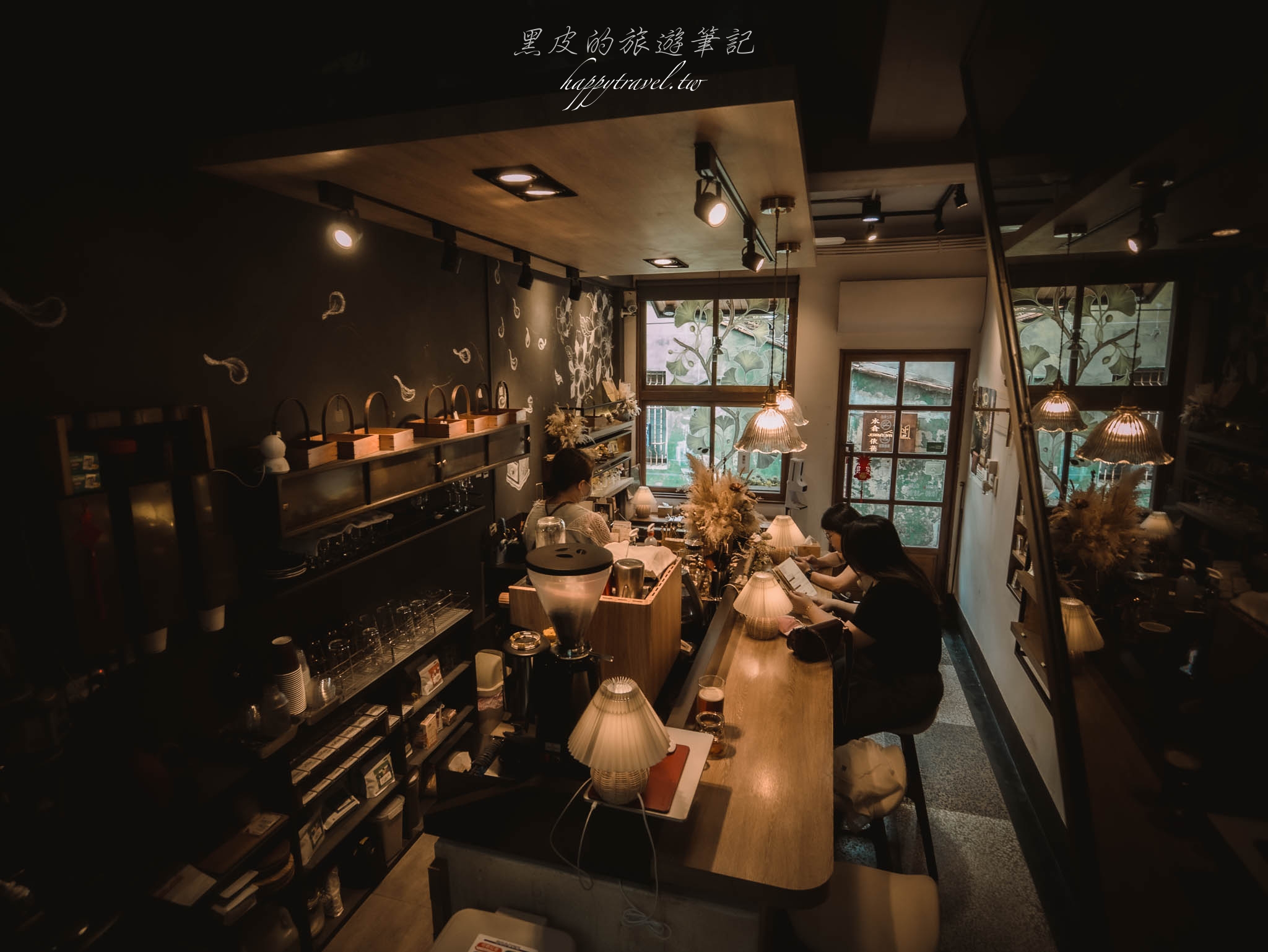 台南美食。奇暖咖啡｜巷弄裡的創意咖啡廳，將椪糖與咖啡融合在一起的創意新風味，台南咖啡廳/台南景點