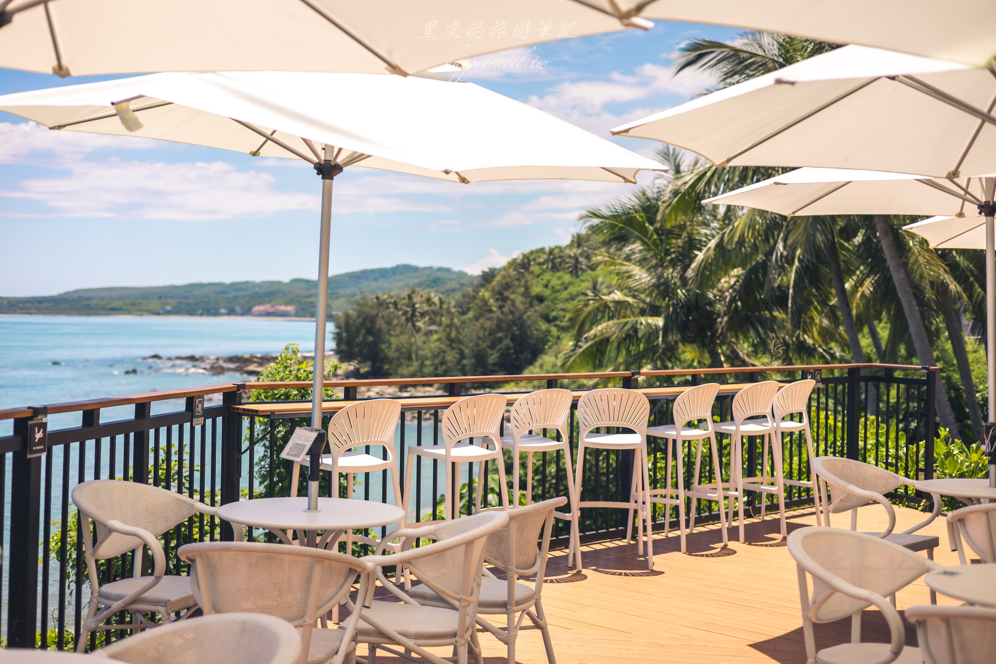 台東景點。藍色海灣Bluebayou｜全新絕美海景咖啡廳，還可以走在沙灘上欣賞夕陽美景，東河咖啡廳