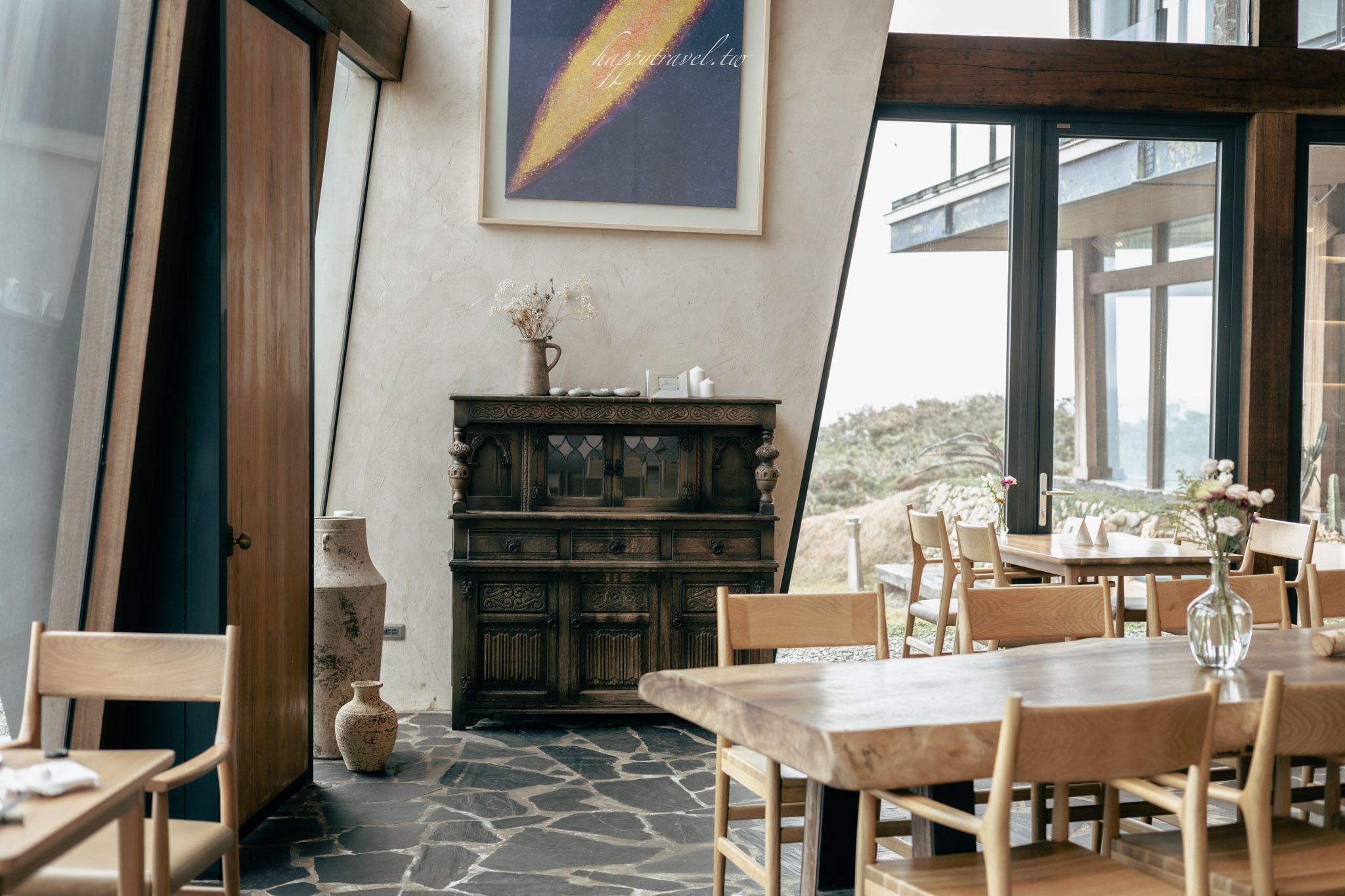 墾丁美食。海丘｜全台最美的咖啡廳，隱匿山崖中的荒野孤涼風格咖啡廳（附菜單）