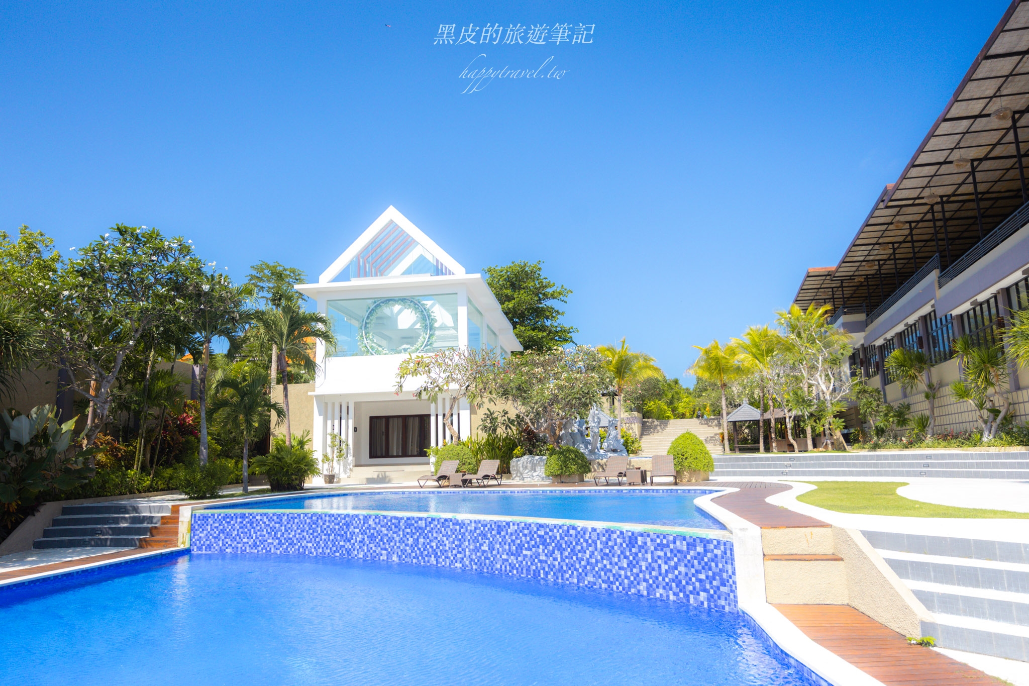 Luxotic Private Villa & Resort｜峇里島Villa推薦，一打開房門就可以跳水游泳