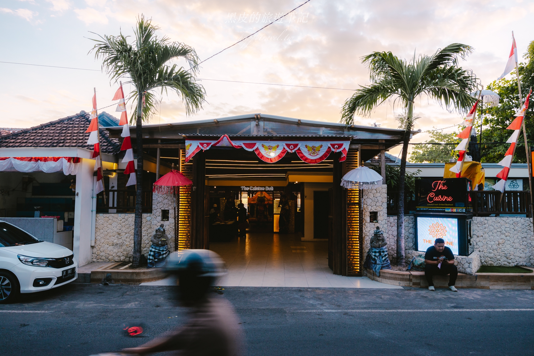 峇里島金巴蘭【The Cuisine Bali】最美夕陽沙灘燭光晚餐，此生一定要安排來一次