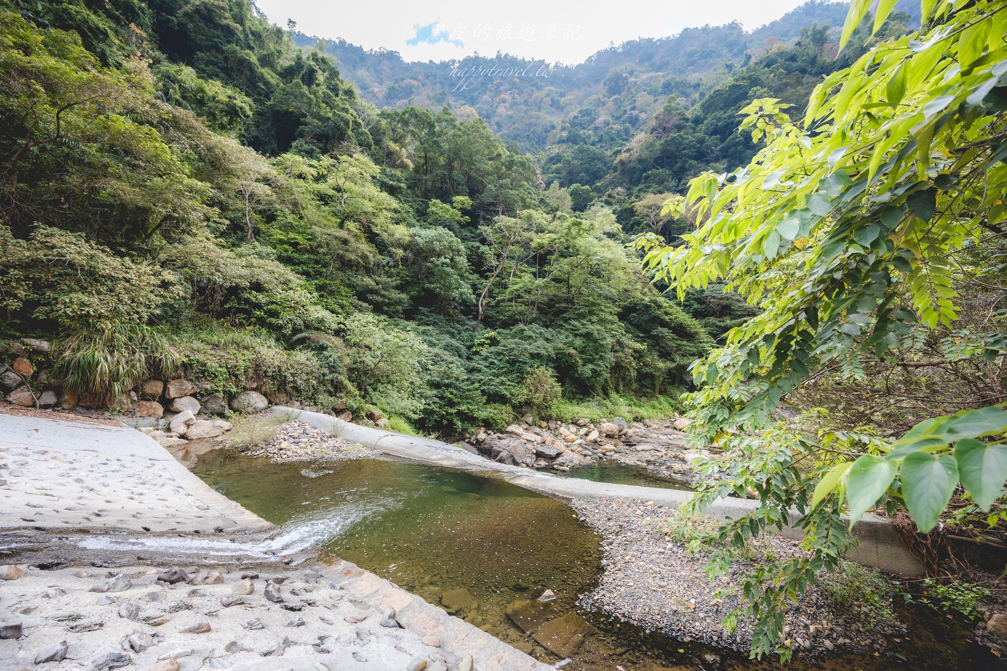 頭社水路橋｜日治昭和時期遺留下的遺跡，鬼斧神工的叢林秘境。水里景點