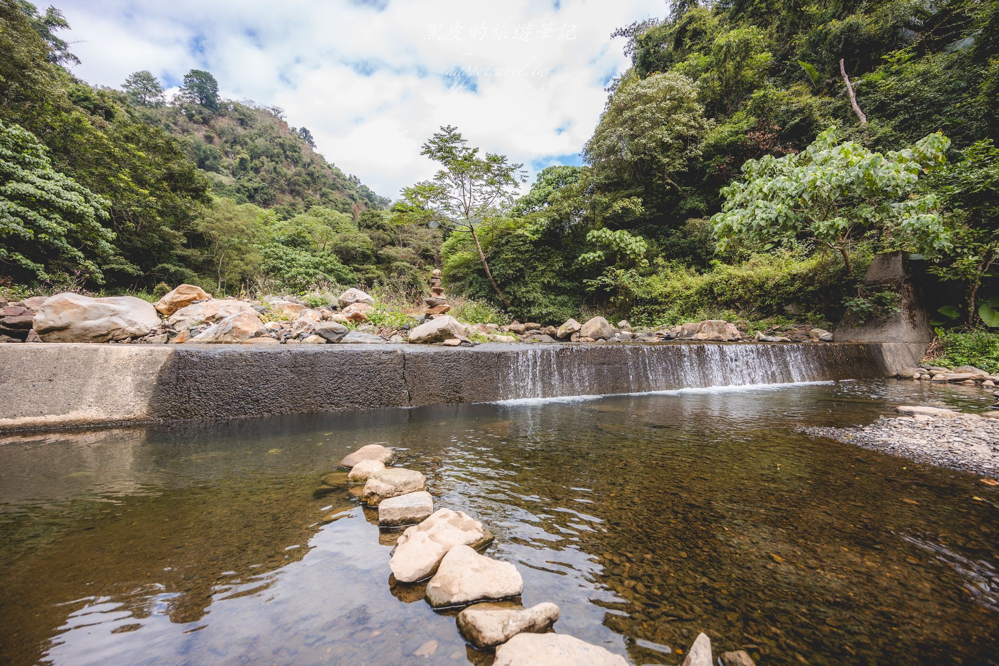 頭社水路橋｜日治昭和時期遺留下的遺跡，鬼斧神工的叢林秘境。水里景點