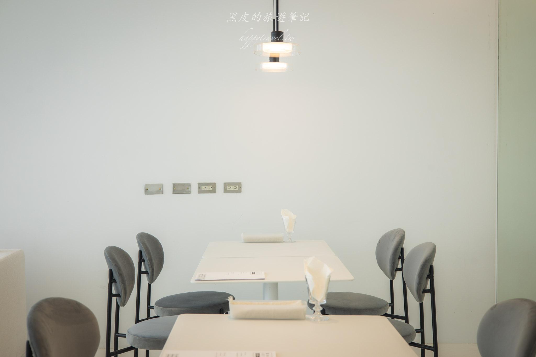 露絲·白Café小住宿｜小國生活系列全新咖啡廳，融合了純白韓系與北歐溫潤的設計