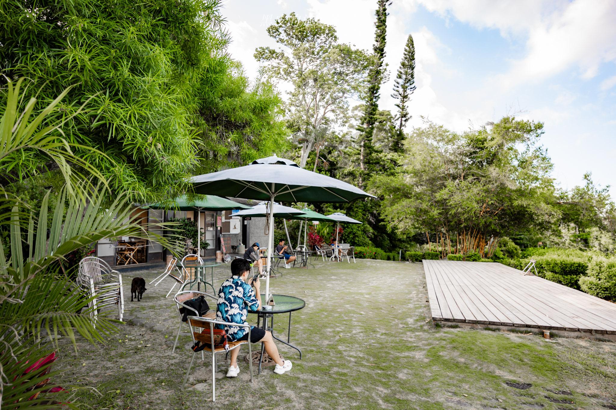 月光小棧（女妖在說畫藝廊暨咖啡屋）｜在山海之間，遇見一處寧靜的“月光小棧”