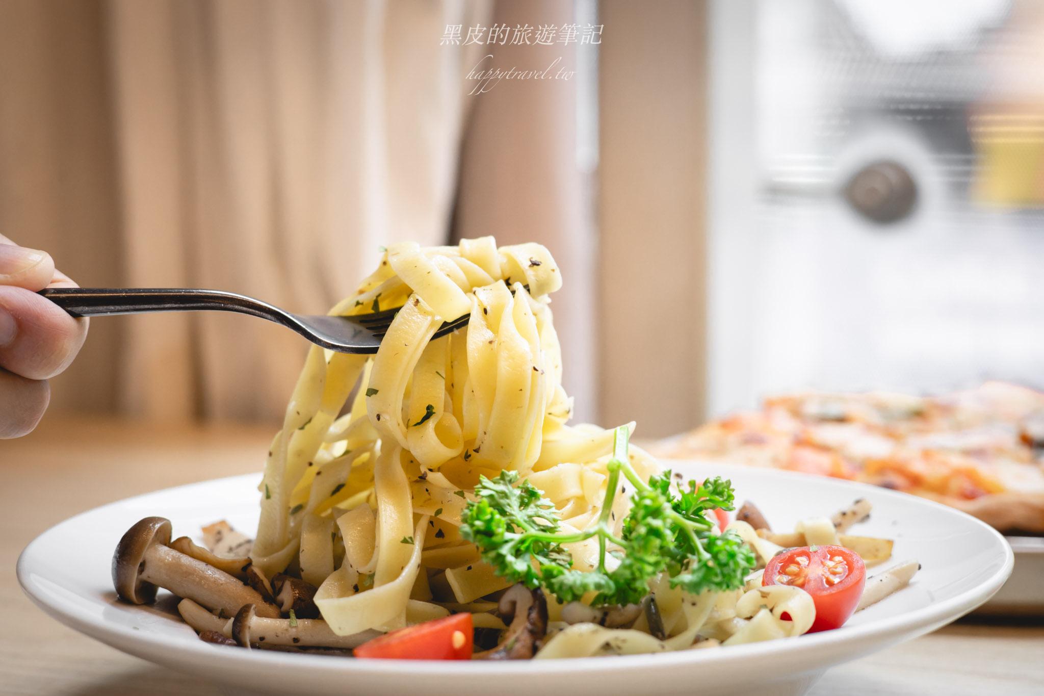 樂野食【台北西門町美食推薦】｜隱身西門町的舒心聚餐餐廳，美味早午餐、義大利麵與甜點通通有