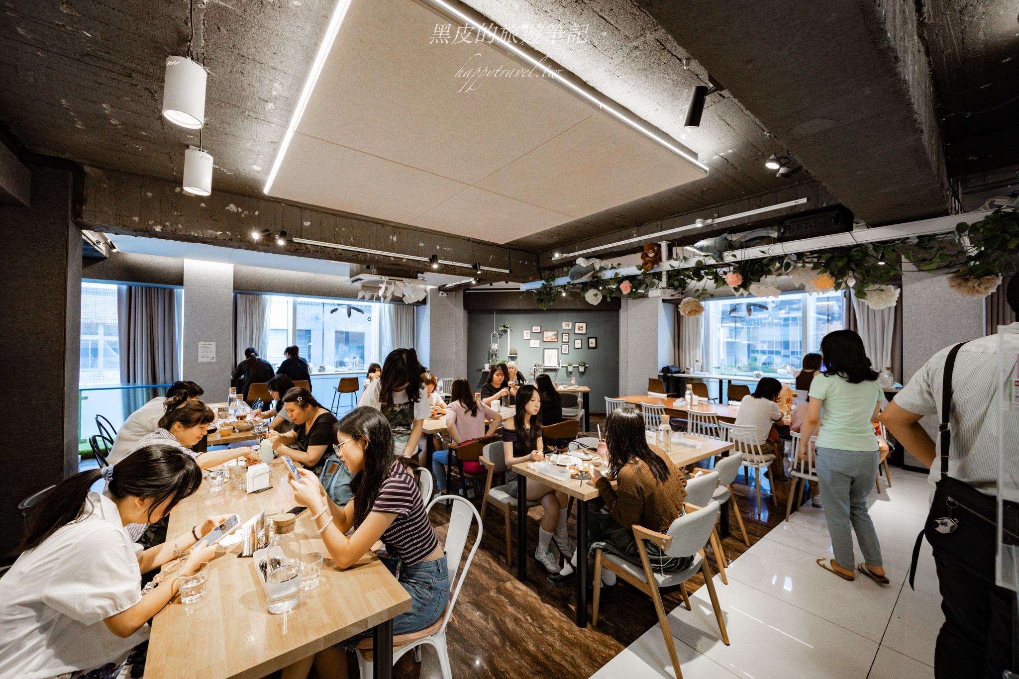 樂野食【台北西門町美食推薦】｜隱身西門町的舒心聚餐餐廳，美味早午餐、義大利麵與甜點通通有