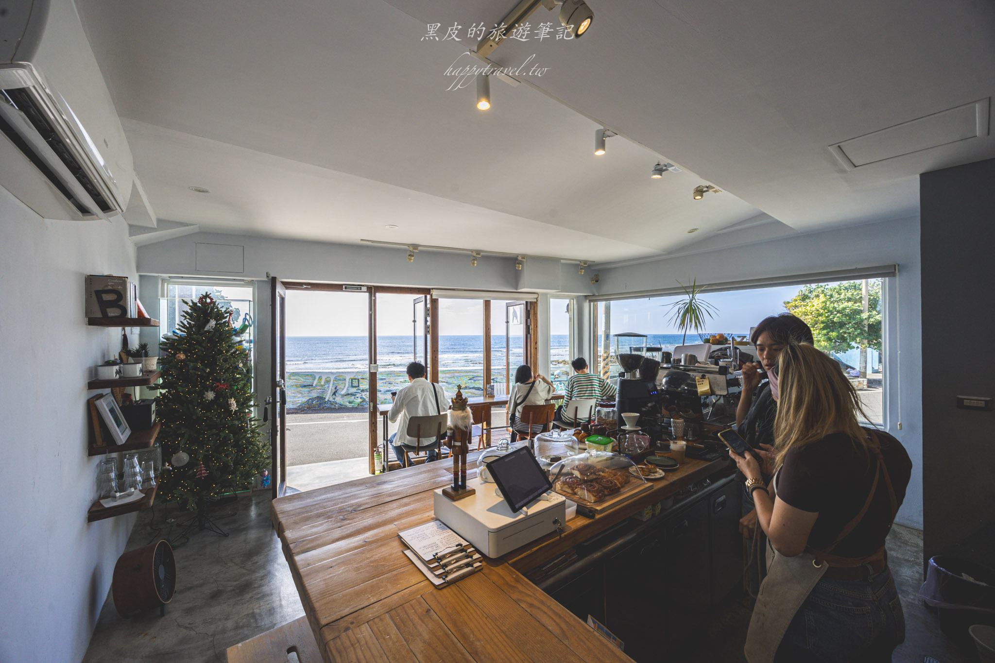 海龜咖啡|漁村中的海景咖啡廳。撿一袋海漂垃圾還可以換一杯咖啡。恆春咖啡廳 26 海龜咖啡