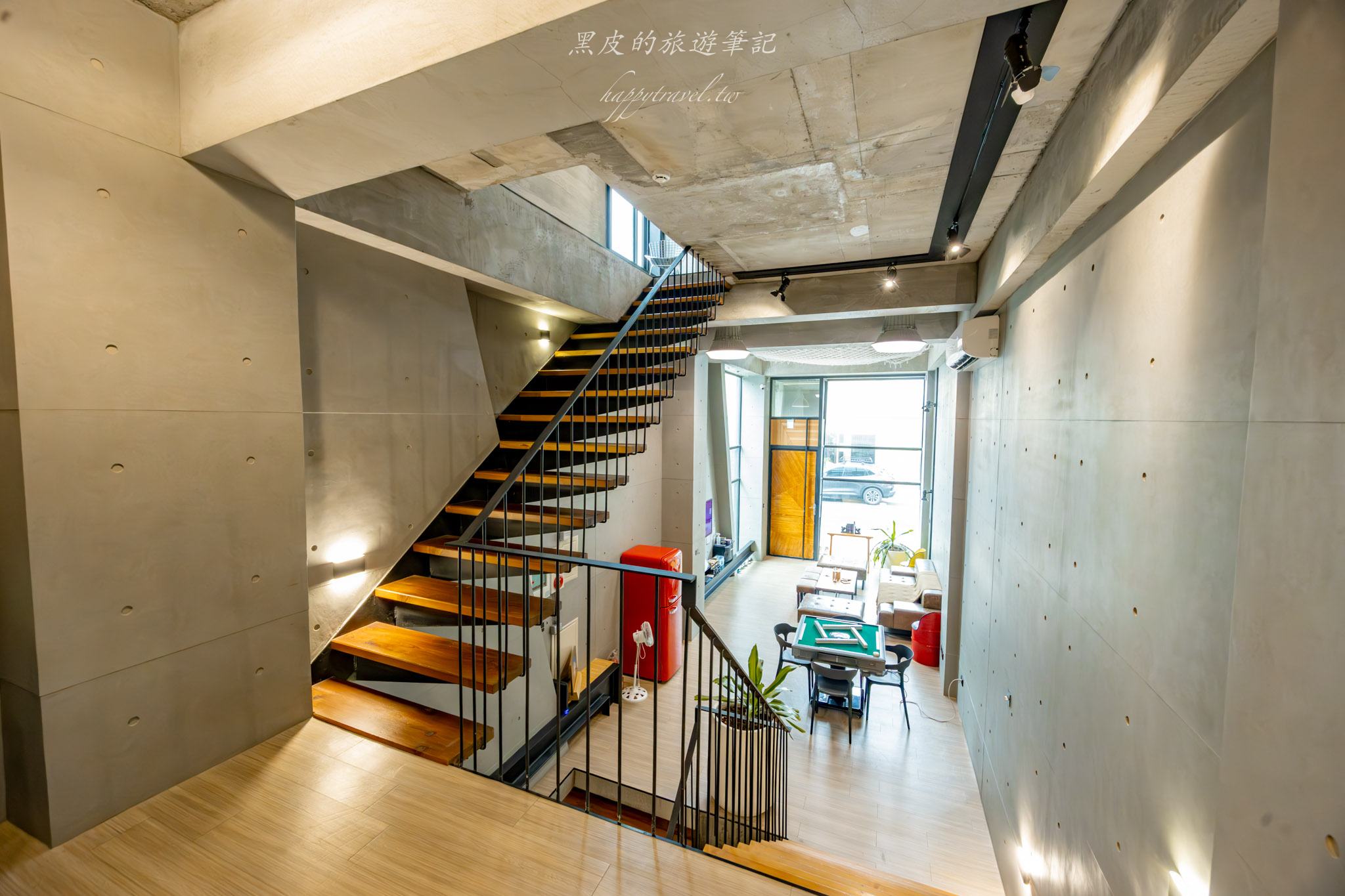 墾丁洛夫特Looft｜墾丁包棟民宿，四人即包棟，巷弄裡的美式度假住宿