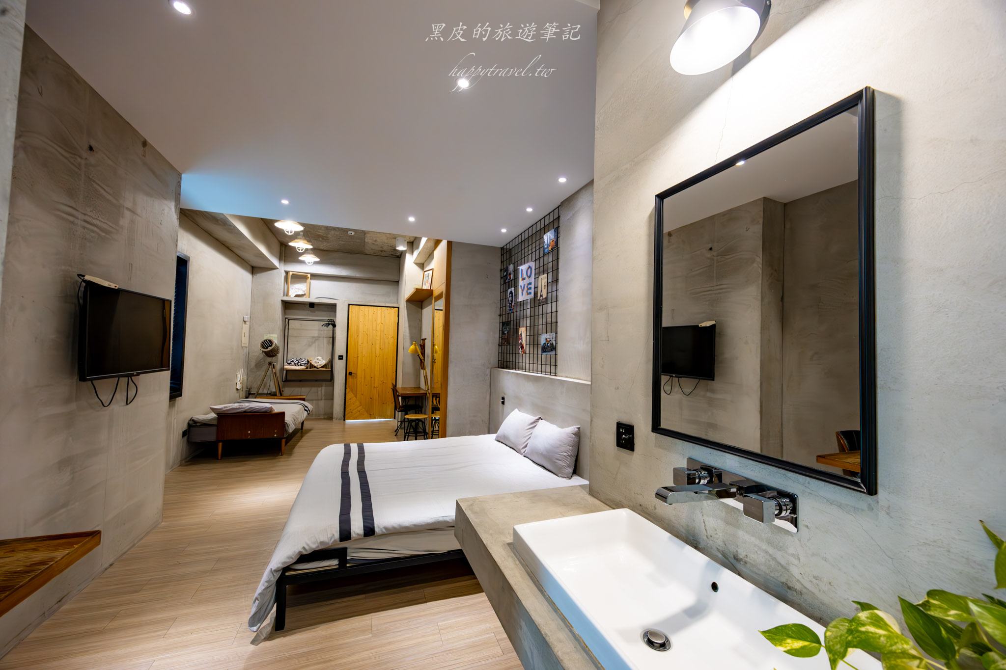 墾丁洛夫特Looft｜墾丁包棟民宿，四人即包棟，巷弄裡的美式度假住宿