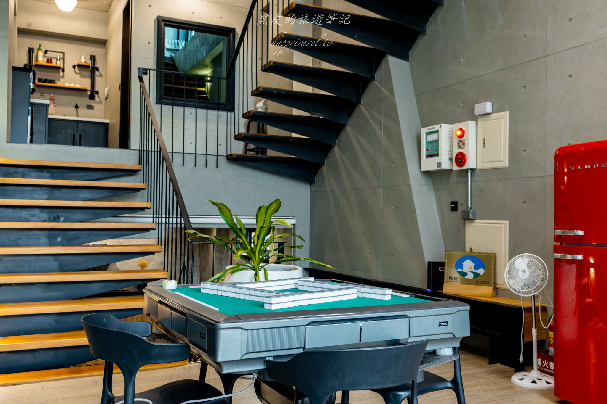 墾丁洛夫特Looft｜墾丁包棟民宿，四人即包棟，巷弄裡的美式度假住宿
