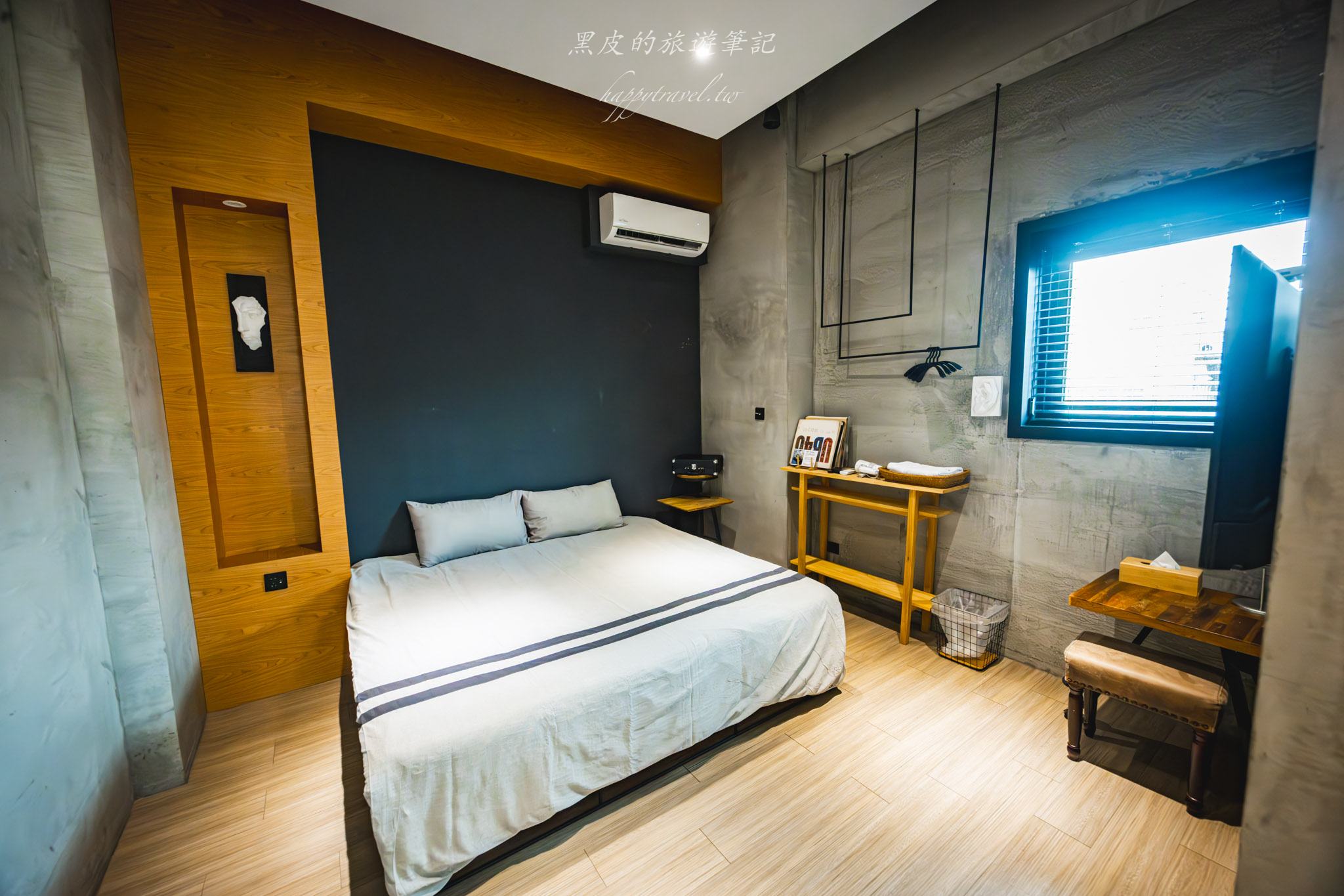 墾丁洛夫特Looft｜墾丁包棟民宿，四人即包棟，巷弄裡的美式度假住宿