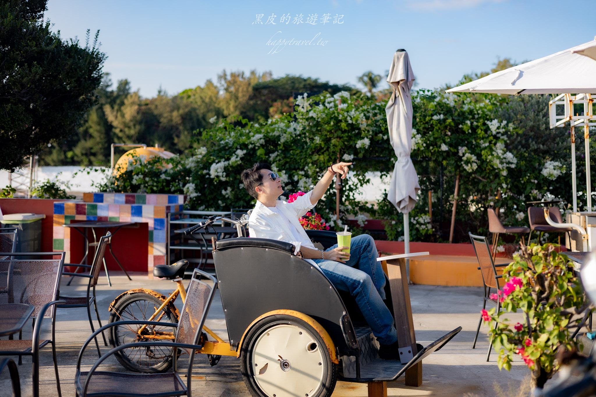 逗啥|只要$100就可以享用到這個美的無敵夕陽海景。恆春咖啡廳推薦。藏在漁村裡的海景小店 41 逗啥