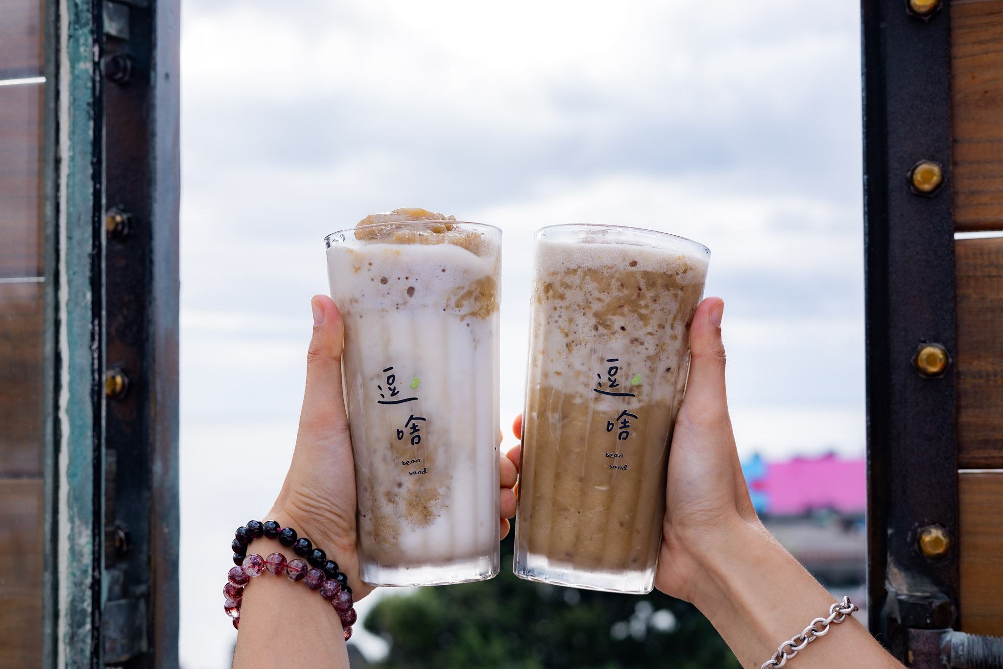 逗啥|只要$100就可以享用到這個美的無敵夕陽海景。恆春咖啡廳推薦。藏在漁村裡的海景小店 32 逗啥