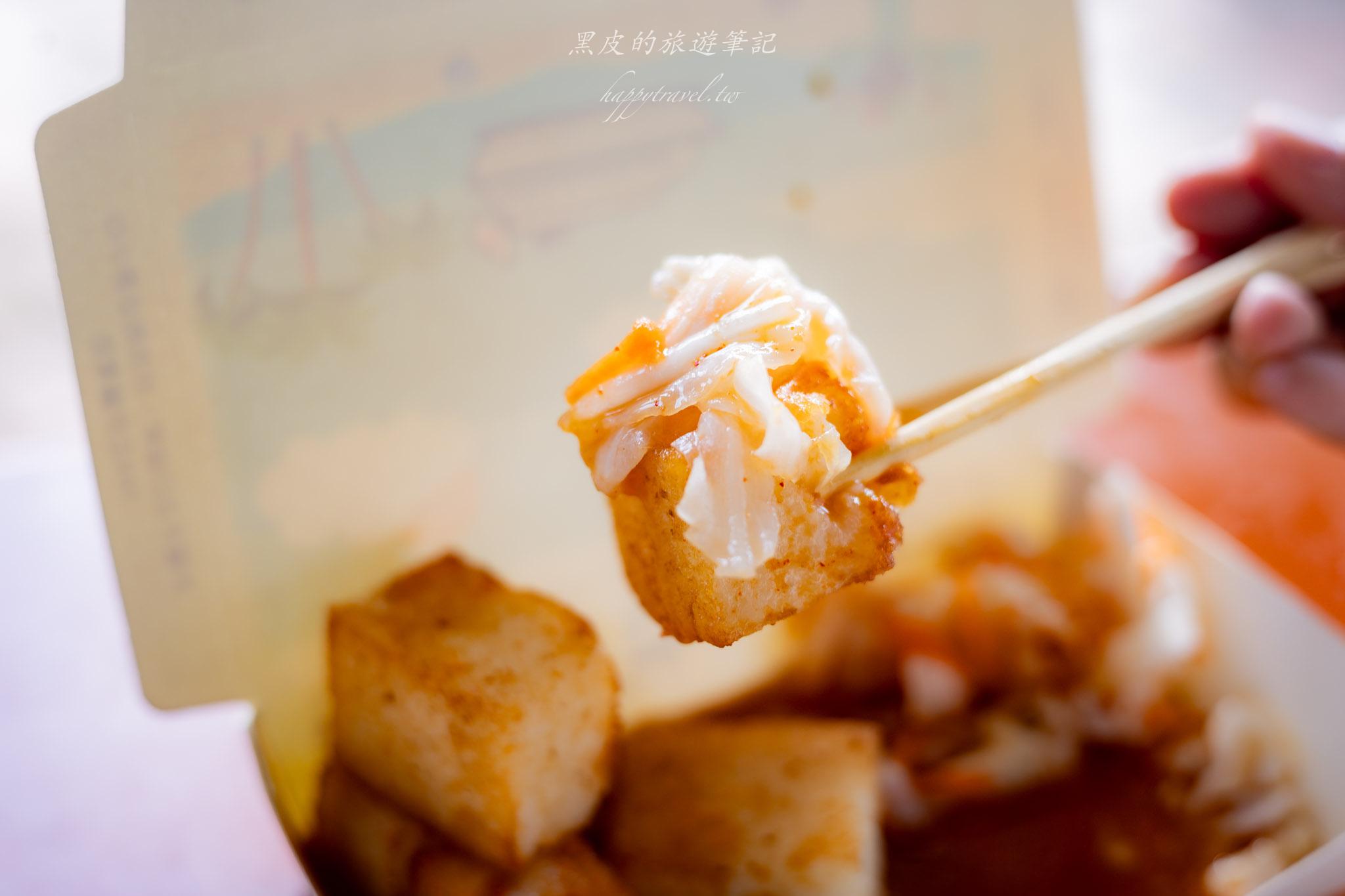 武淵阿月婆婆蔥油餅香腸｜宜蘭冬山老饕最愛的隱藏版美食，花生捲大腸包小腸。冬山美食