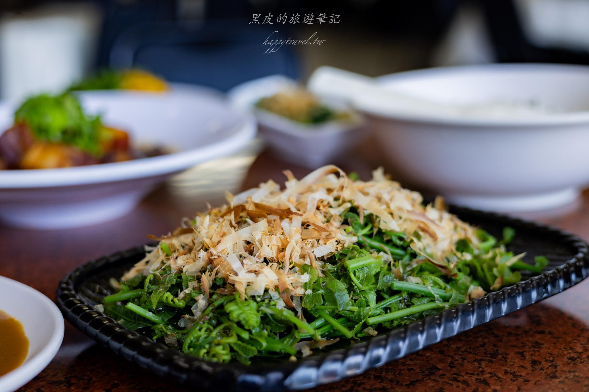 愛徠餐廳|日月潭餐廳,來到日月潭怎麼可以錯過這一間必吃的黃金蔥油雞。 56 日月潭餐廳