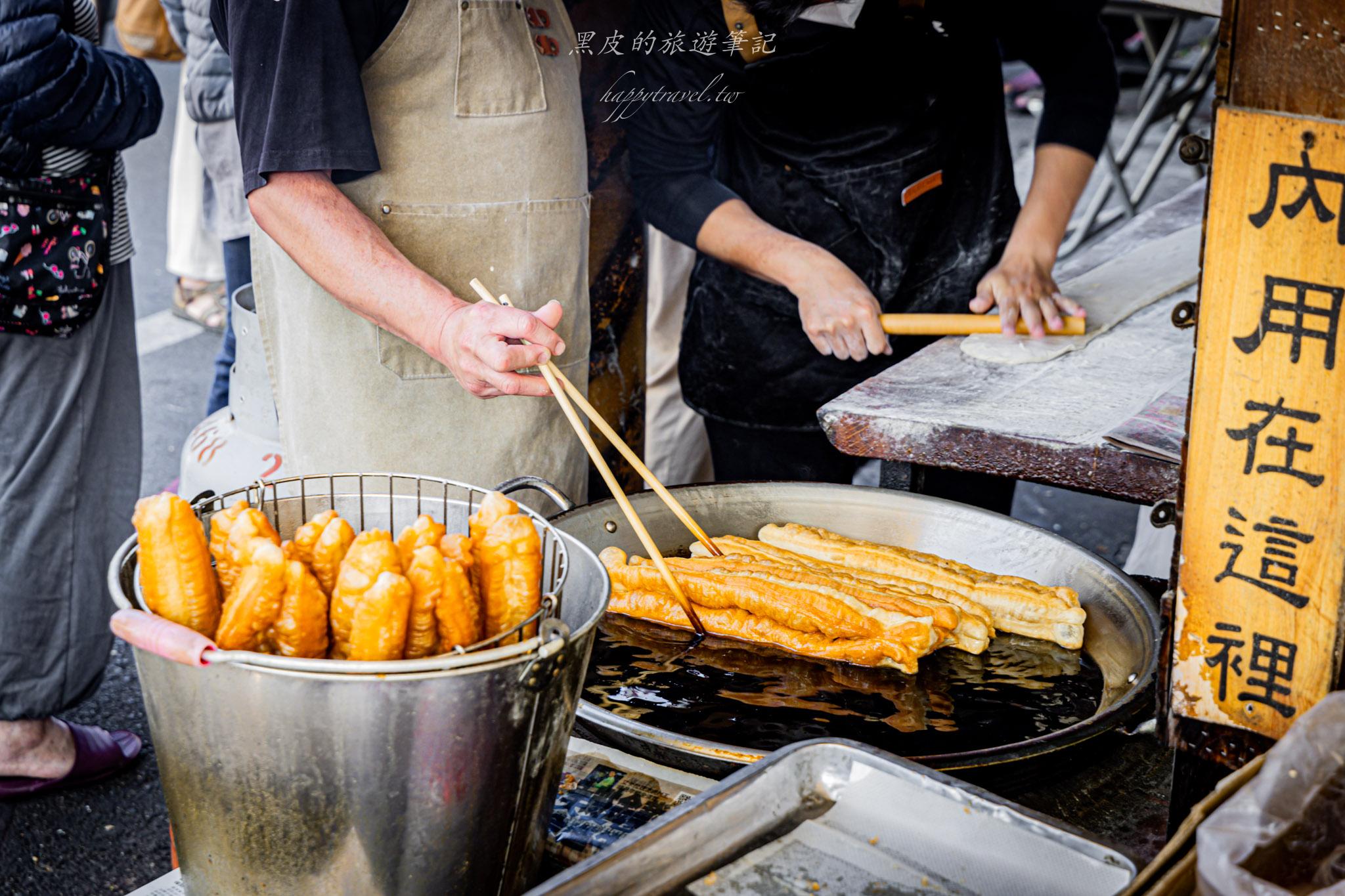 阿忠燒餅|嘉義一定要品嚐的燒餅油條。只要55塊,就是超大一份還加蛋。嘉義美食 34 阿忠燒餅