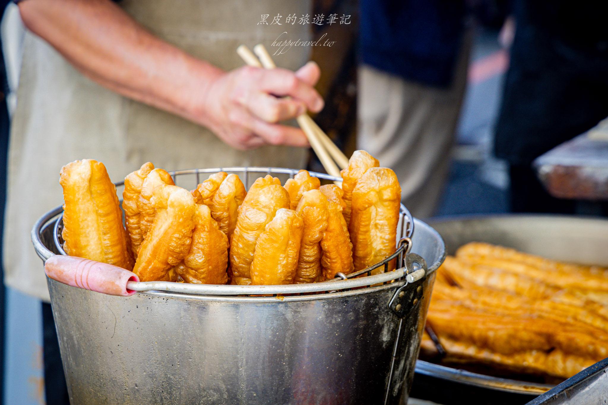 阿忠燒餅|嘉義一定要品嚐的燒餅油條。只要55塊,就是超大一份還加蛋。嘉義美食 33 阿忠燒餅