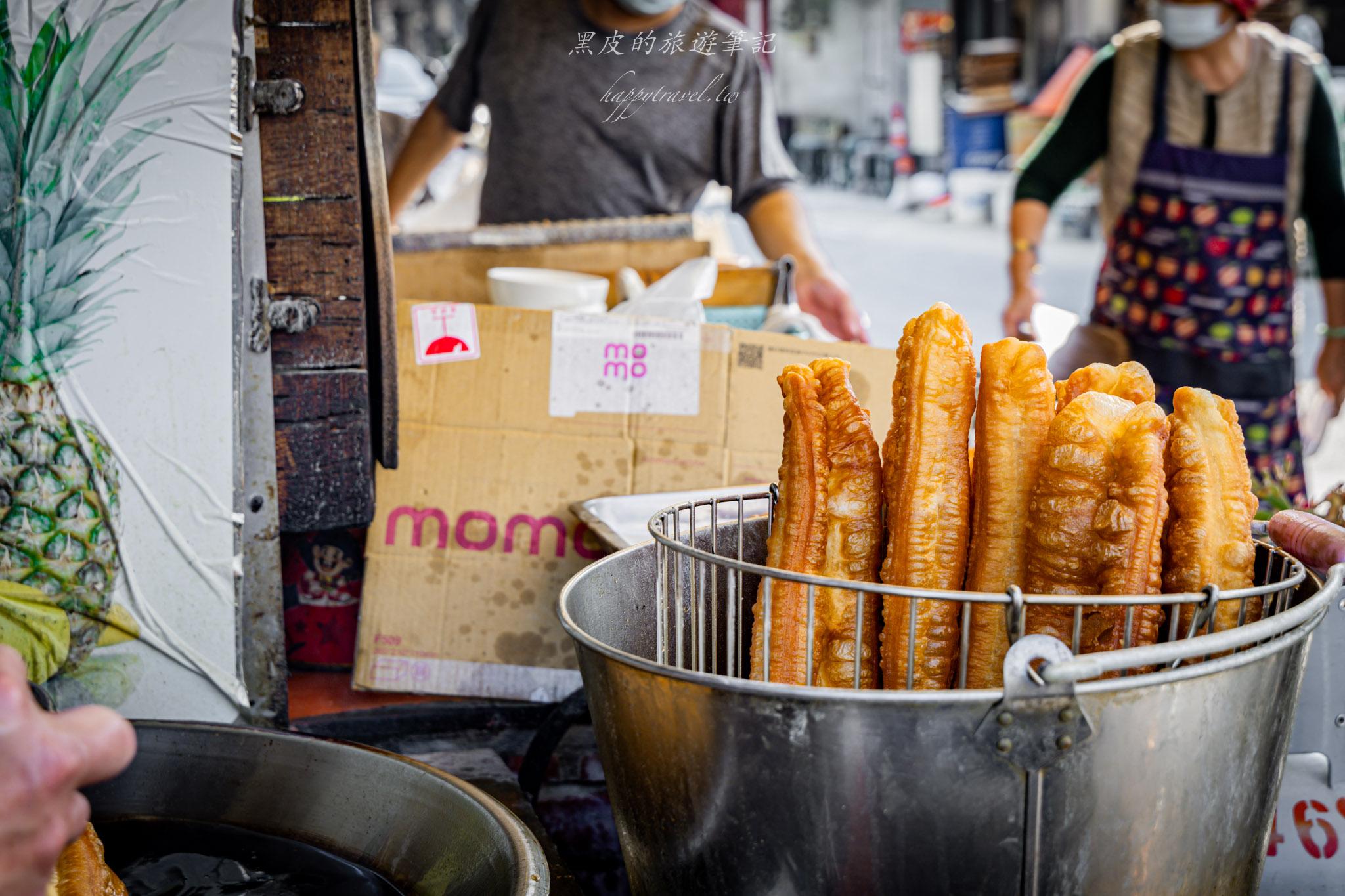 阿忠燒餅|嘉義一定要品嚐的燒餅油條。只要55塊,就是超大一份還加蛋。嘉義美食 31 阿忠燒餅