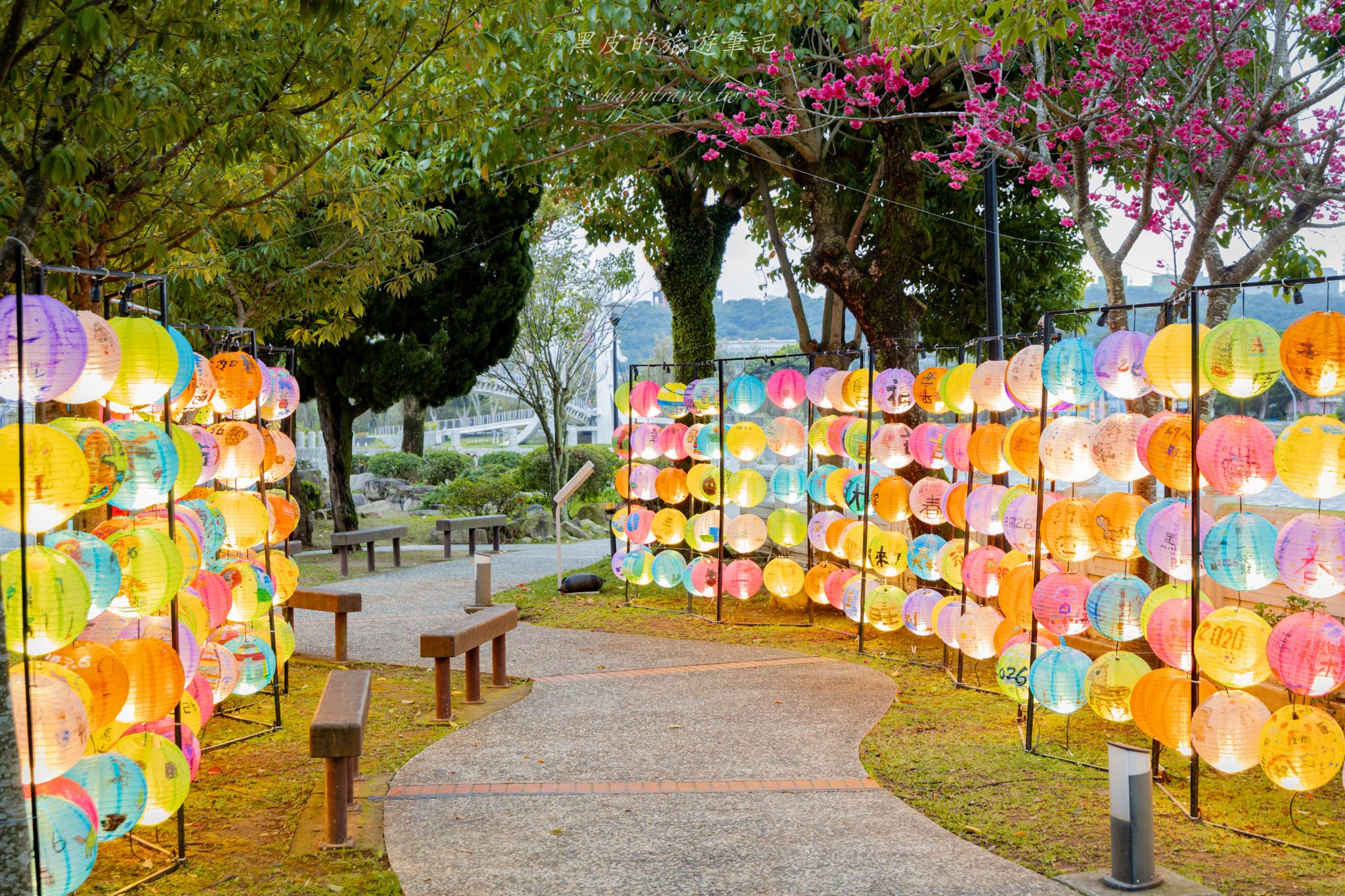龍潭大池元宵燈區｜龍潭大池燈區照亮元宵，讓關公守著大池的夜