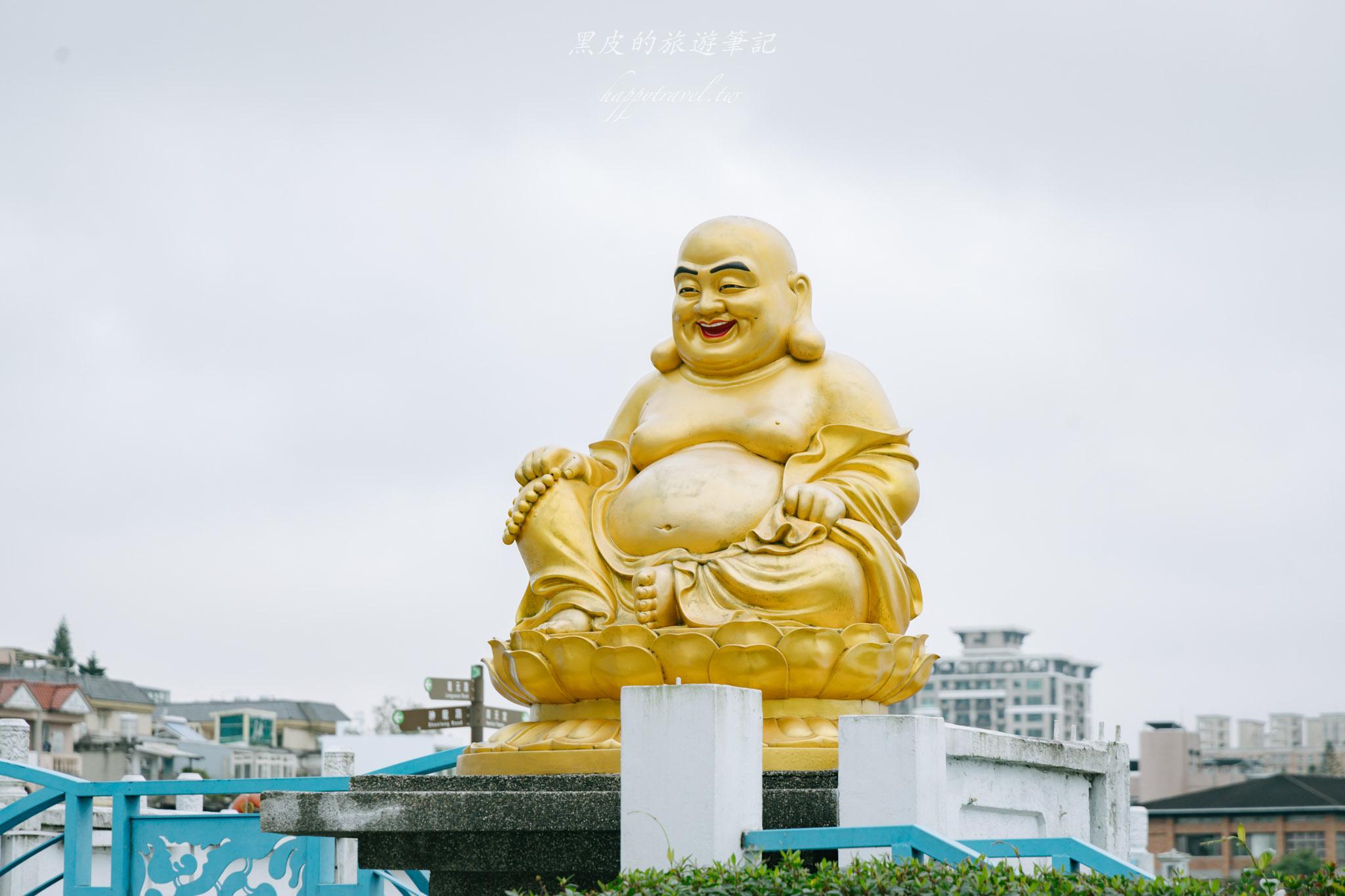 龍潭大池元宵燈區｜龍潭大池燈區照亮元宵，讓關公守著大池的夜