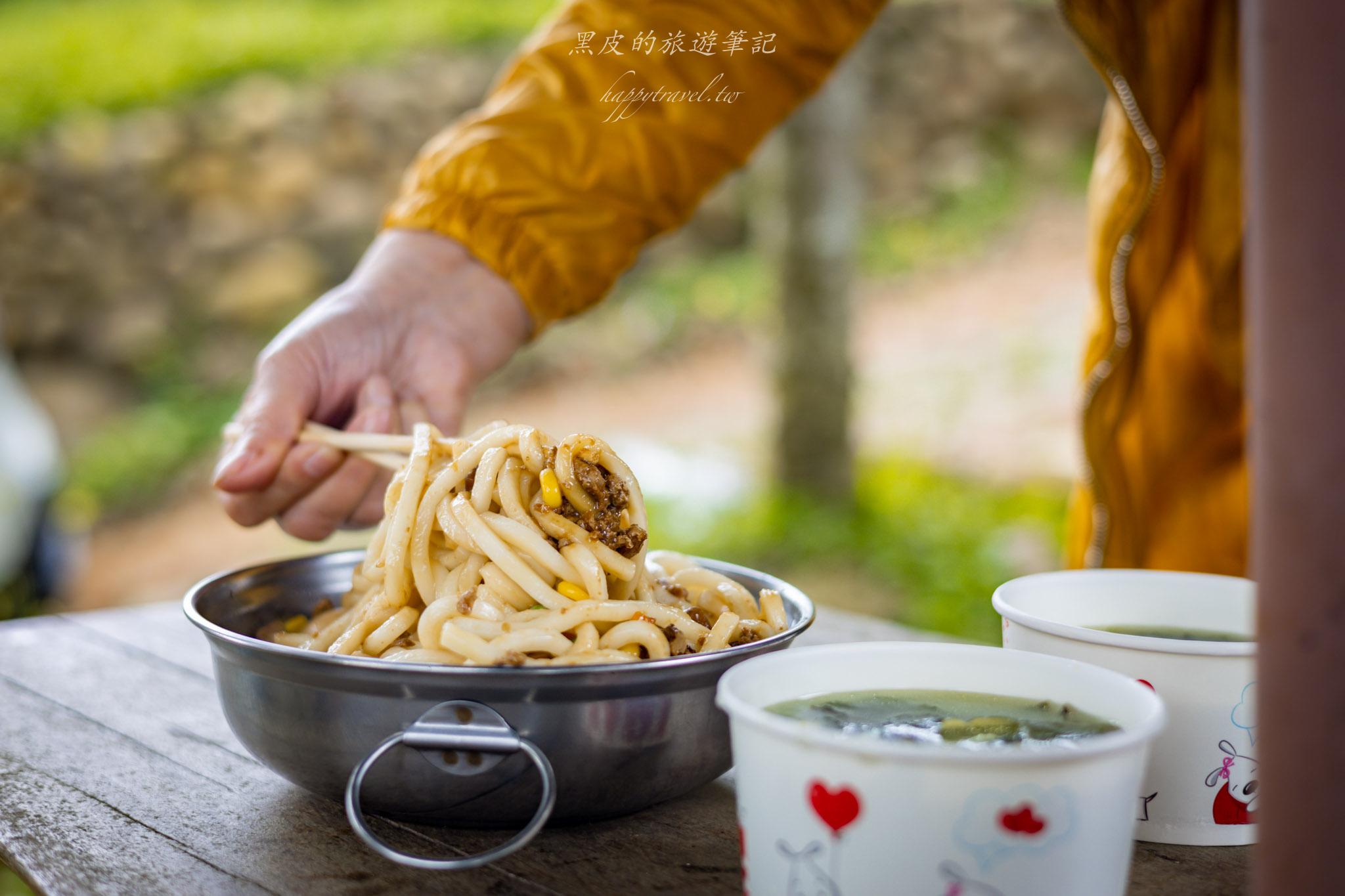 2160野戰廚房|隱藏龍潭山林茶園中的神秘麵店,只開假日、單一選擇,光靠炸醬卻能傳香千里 15 2160野戰廚房