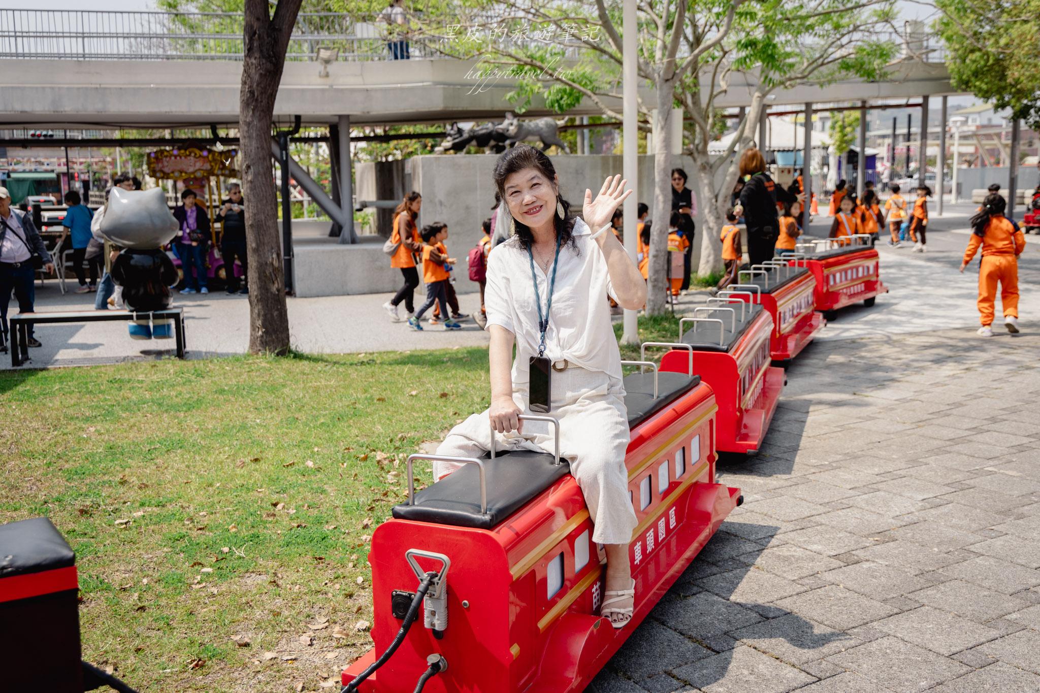 苗栗火車頭園區|全新鐵道迷景點,還有免費的貓咪療癒互動空間|苗栗親子景點 47 苗栗火車頭園區