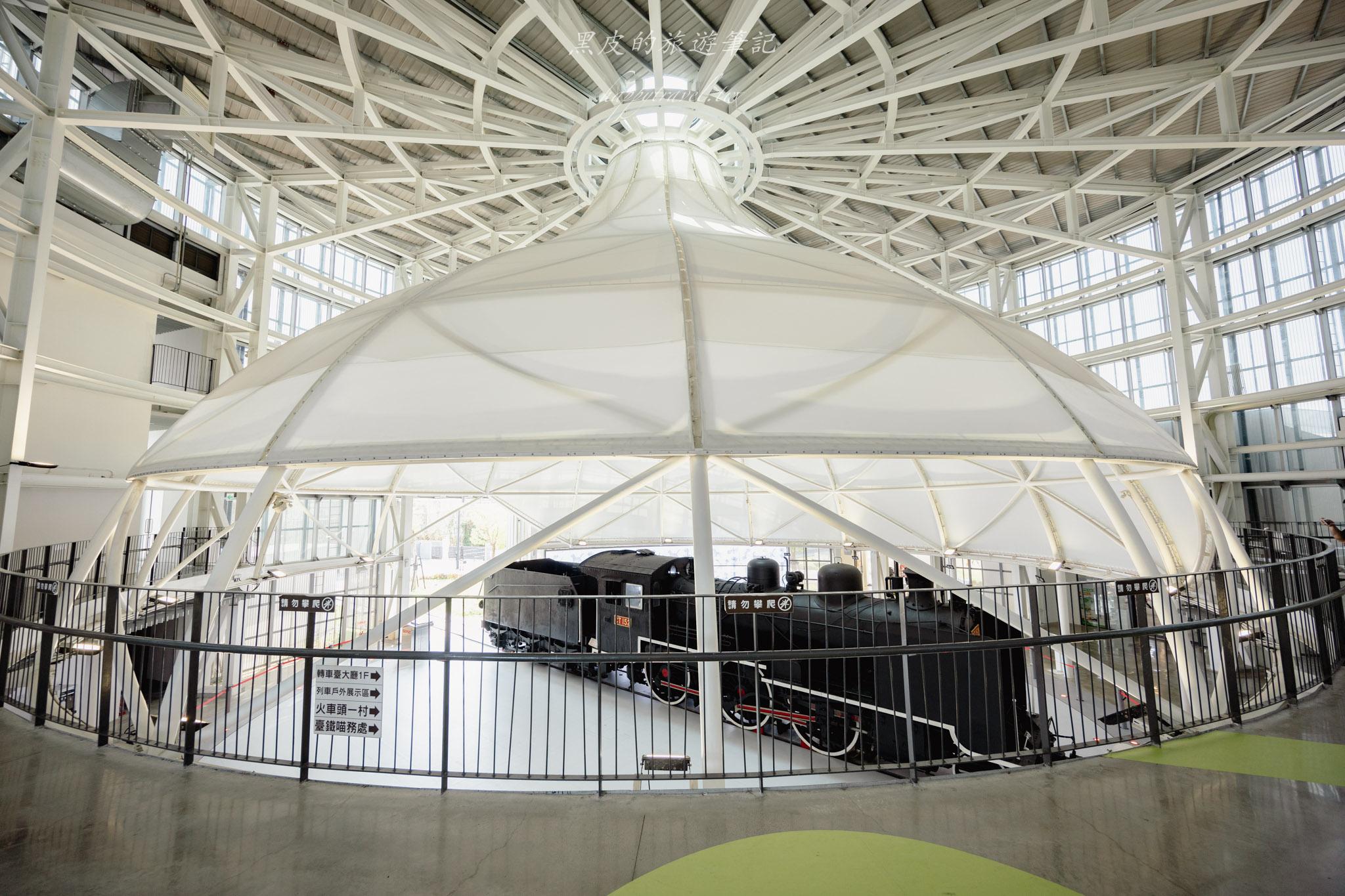 苗栗火車頭園區|全新鐵道迷景點,還有免費的貓咪療癒互動空間|苗栗親子景點 51 苗栗景點