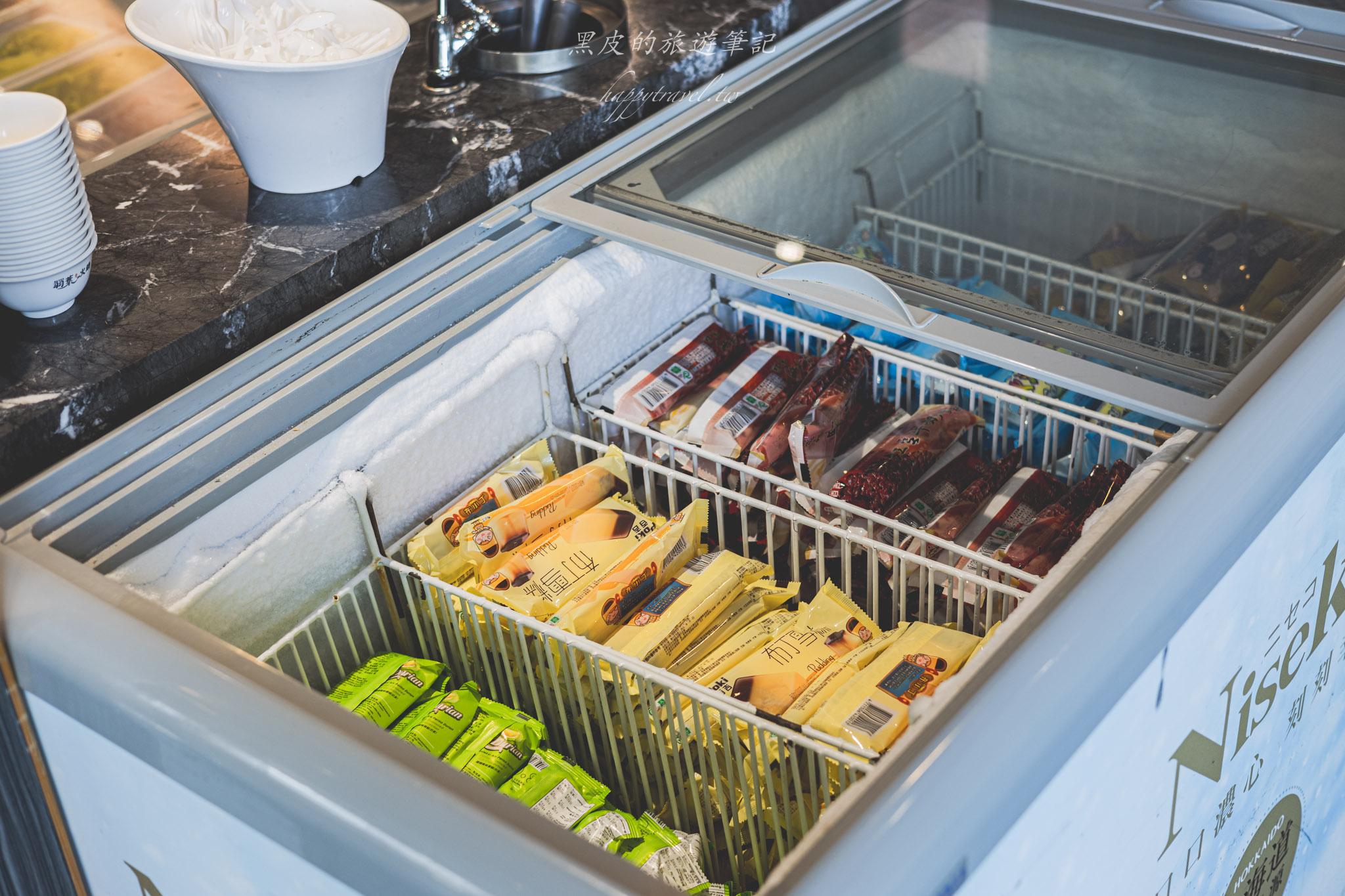 羽葉麻辣火鍋(三重店)|三重最大間火鍋吃到飽,每月都有優惠活動,生啤酒、哈根達斯不分平假日吃到飽。三重美食 104 三重美食