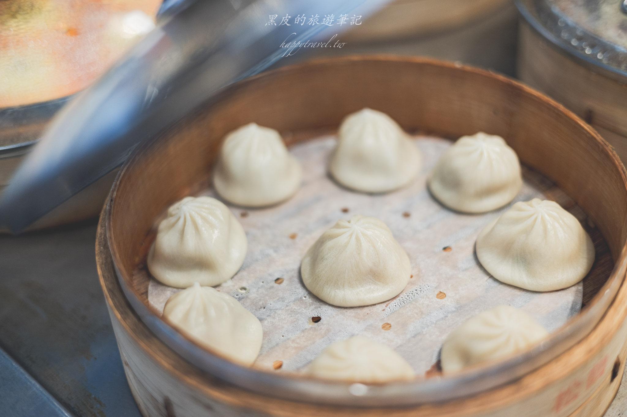 羽葉麻辣火鍋(三重店)|三重最大間火鍋吃到飽,每月都有優惠活動,生啤酒、哈根達斯不分平假日吃到飽。三重美食 86 羽葉麻辣火鍋