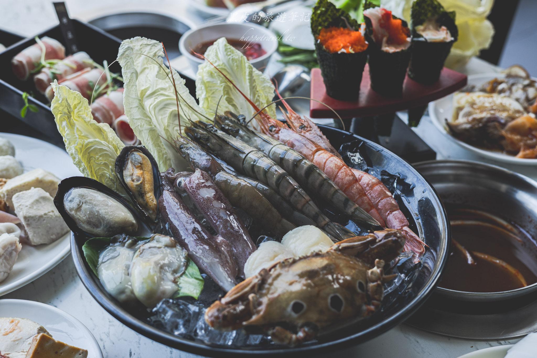 羽葉麻辣火鍋(三重店)|三重最大間火鍋吃到飽,每月都有優惠活動,生啤酒、哈根達斯不分平假日吃到飽。三重美食 120 三重美食