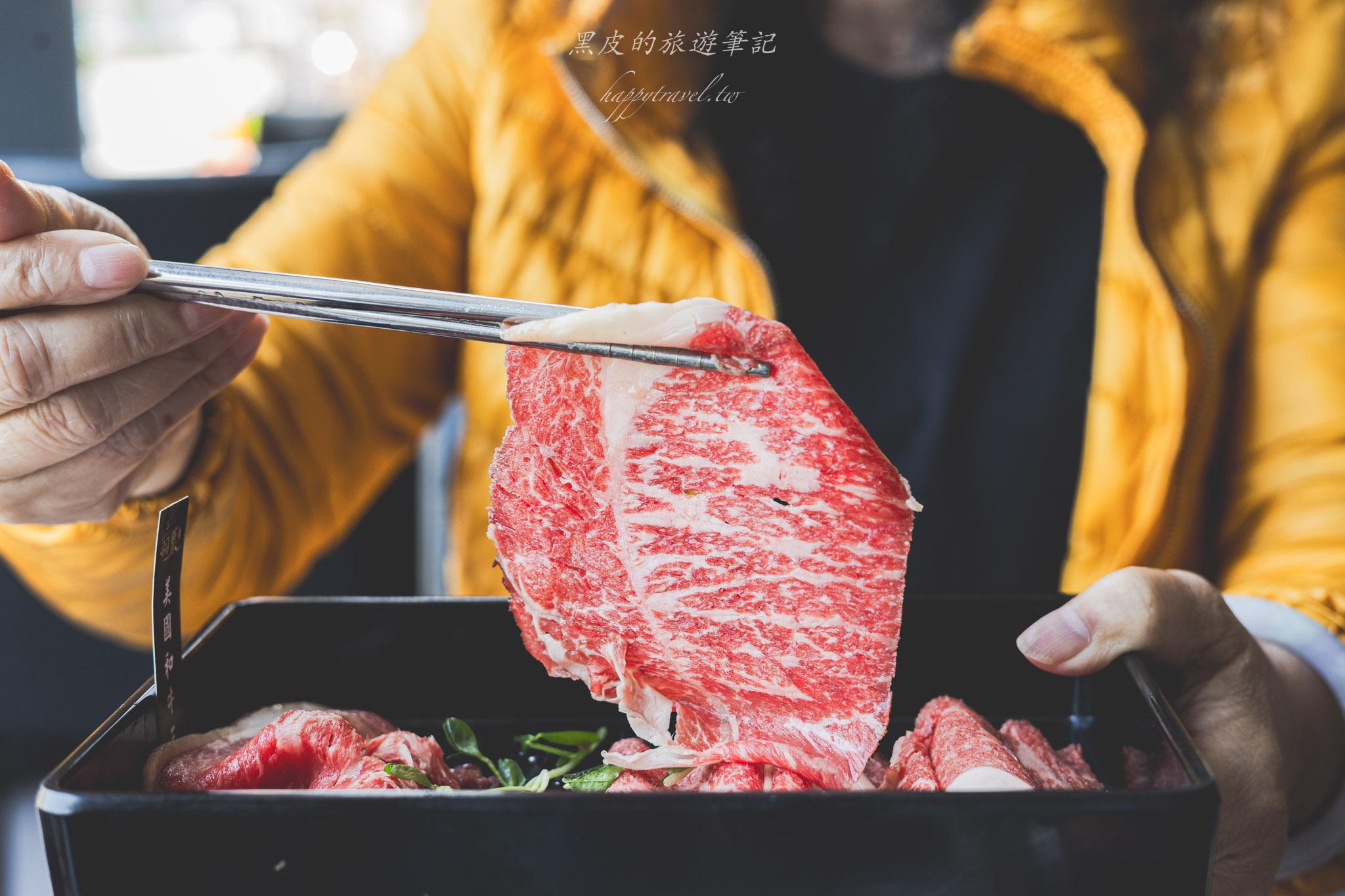 羽葉麻辣火鍋(三重店)|三重最大間火鍋吃到飽,每月都有優惠活動,生啤酒、哈根達斯不分平假日吃到飽。三重美食 116 三重美食