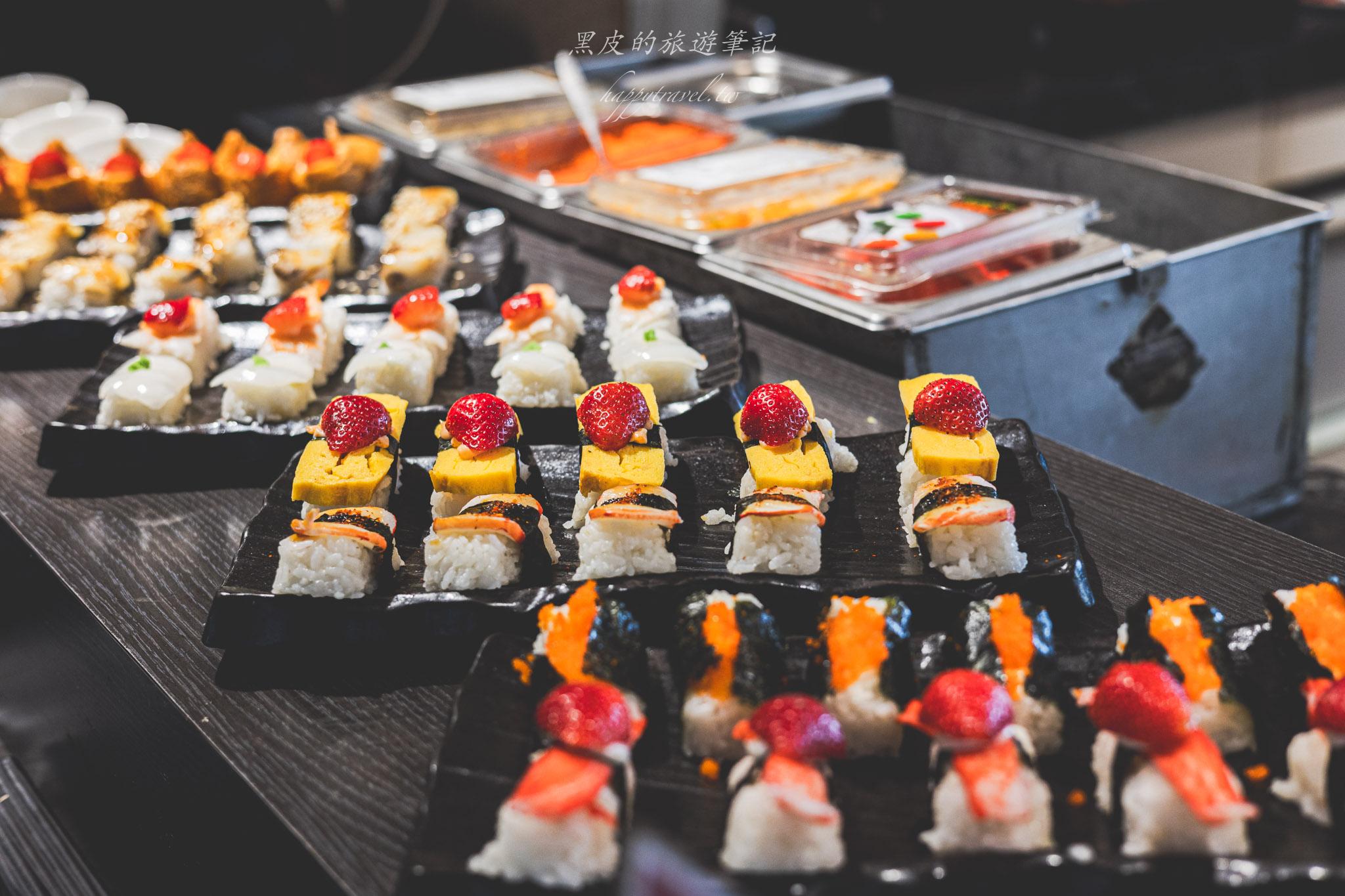 羽葉麻辣火鍋(三重店)|三重最大間火鍋吃到飽,每月都有優惠活動,生啤酒、哈根達斯不分平假日吃到飽。三重美食 96 三重火鍋店