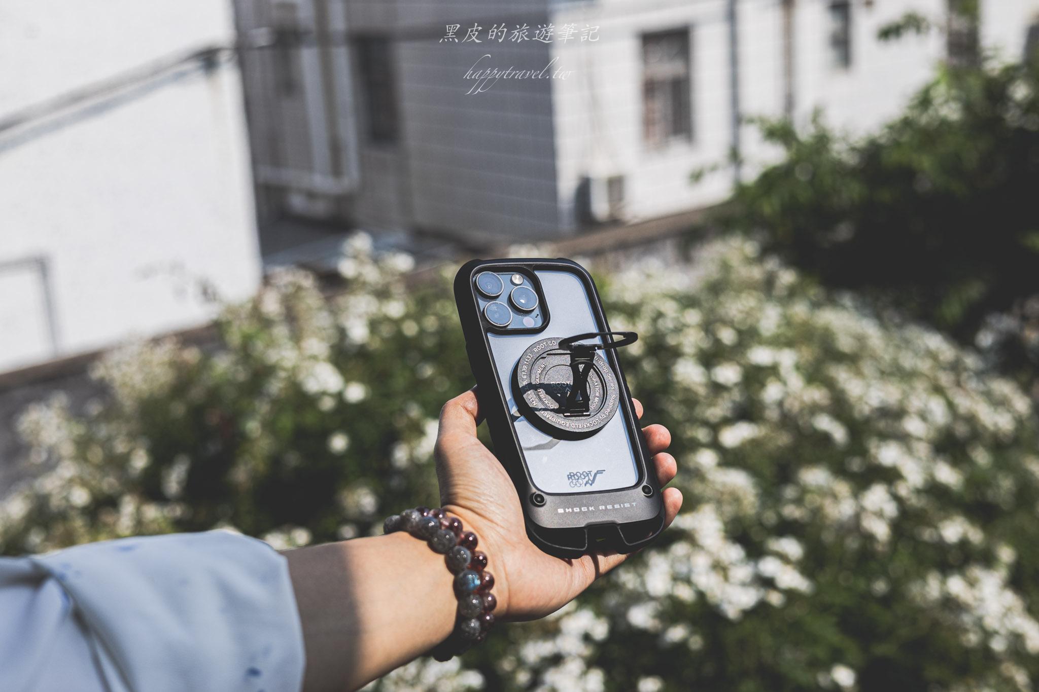 ROOT CO. MagSafe 360°旋轉磁吸摺疊支架 × iPhone 15 Pro Max 防摔殼