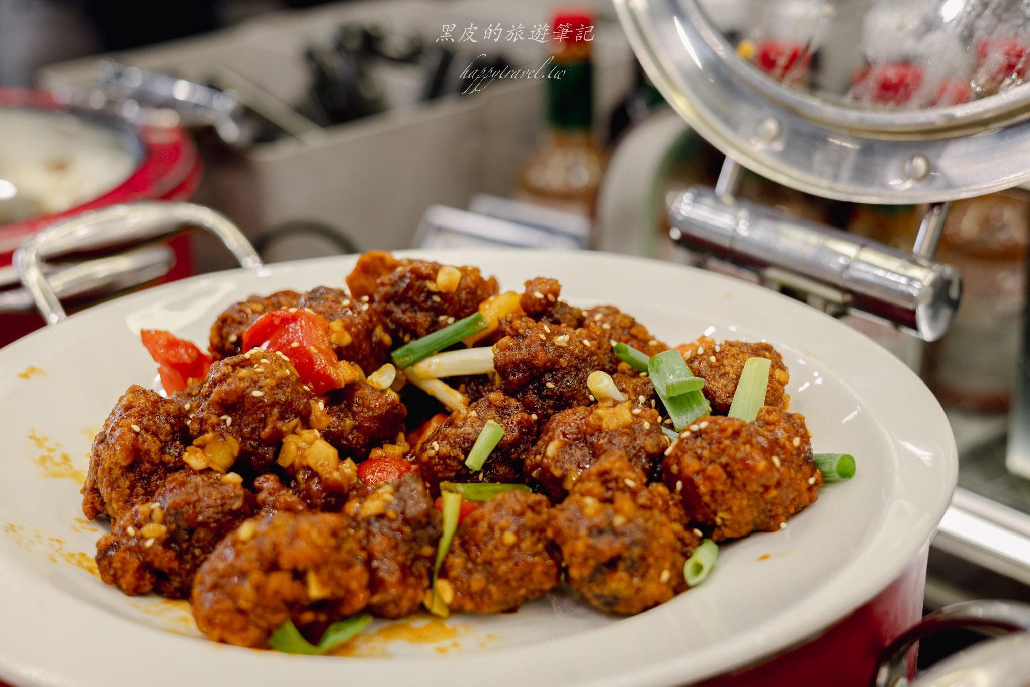 牛室炙燒牛排 BEEF HOUSE 中科玉門店|排餐搭配超狂自助吧吃到飽,披薩、炸物、甜點一次滿足!台中牛排館 96 牛室炙燒牛排 BEEF HOUSE