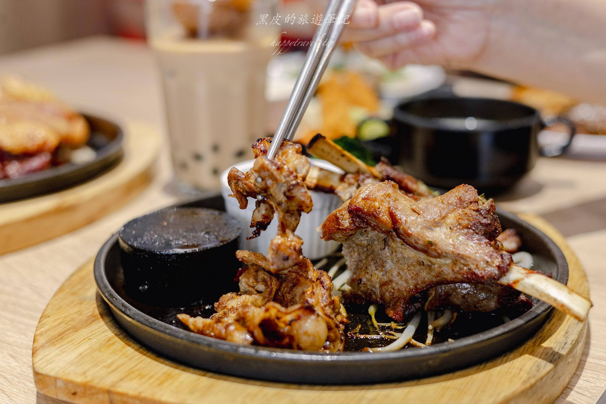 牛室炙燒牛排 BEEF HOUSE 中科玉門店|排餐搭配超狂自助吧吃到飽,披薩、炸物、甜點一次滿足!台中牛排館 118 牛室炙燒牛排 BEEF HOUSE