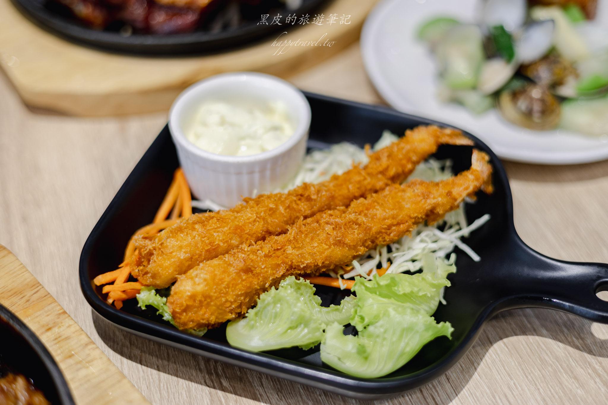 牛室炙燒牛排 BEEF HOUSE 中科玉門店|排餐搭配超狂自助吧吃到飽,披薩、炸物、甜點一次滿足!台中牛排館 115 牛室炙燒牛排 BEEF HOUSE
