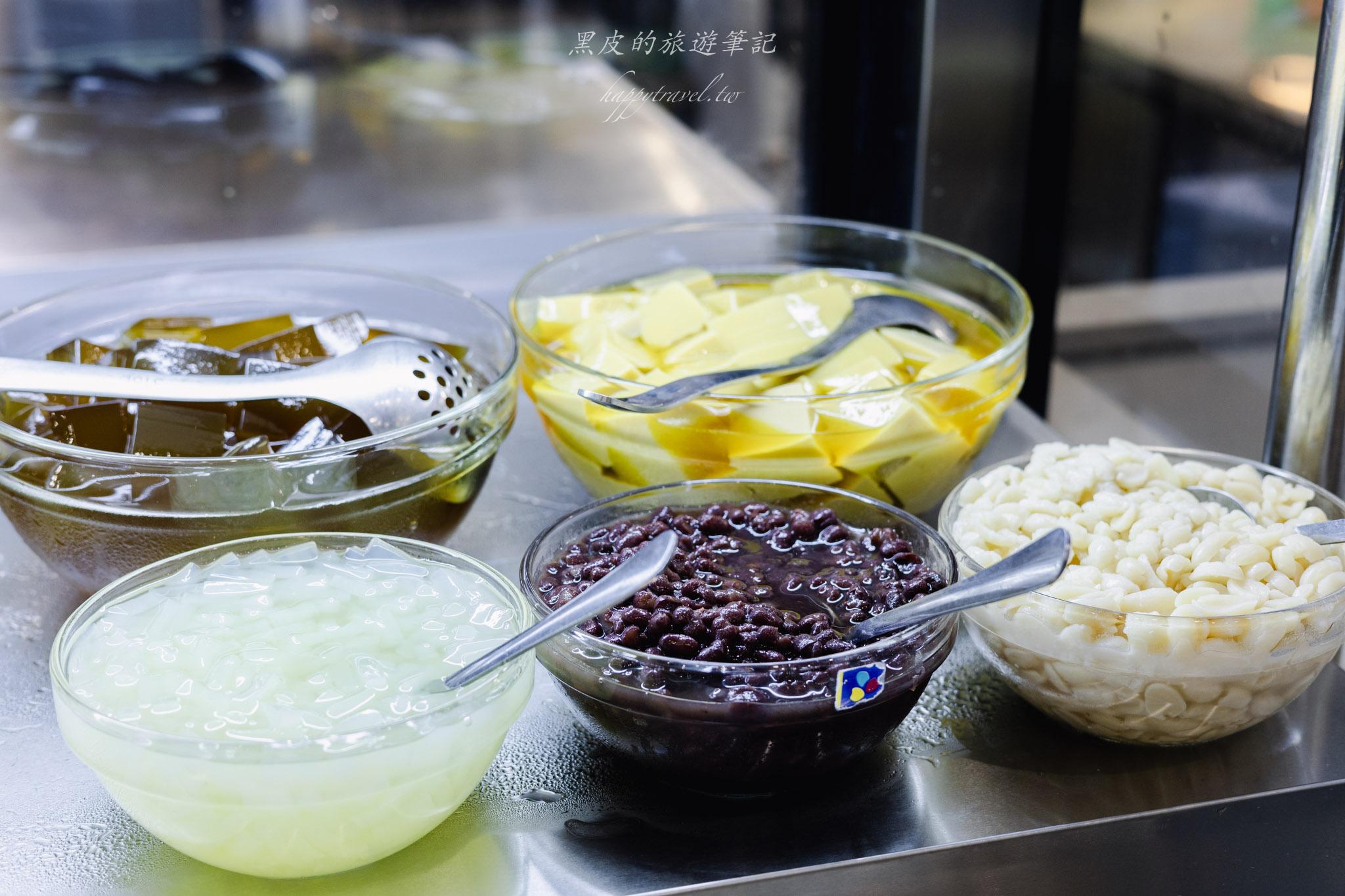 牛室炙燒牛排 BEEF HOUSE 中科玉門店|排餐搭配超狂自助吧吃到飽,披薩、炸物、甜點一次滿足!台中牛排館 92 牛室炙燒牛排 BEEF HOUSE