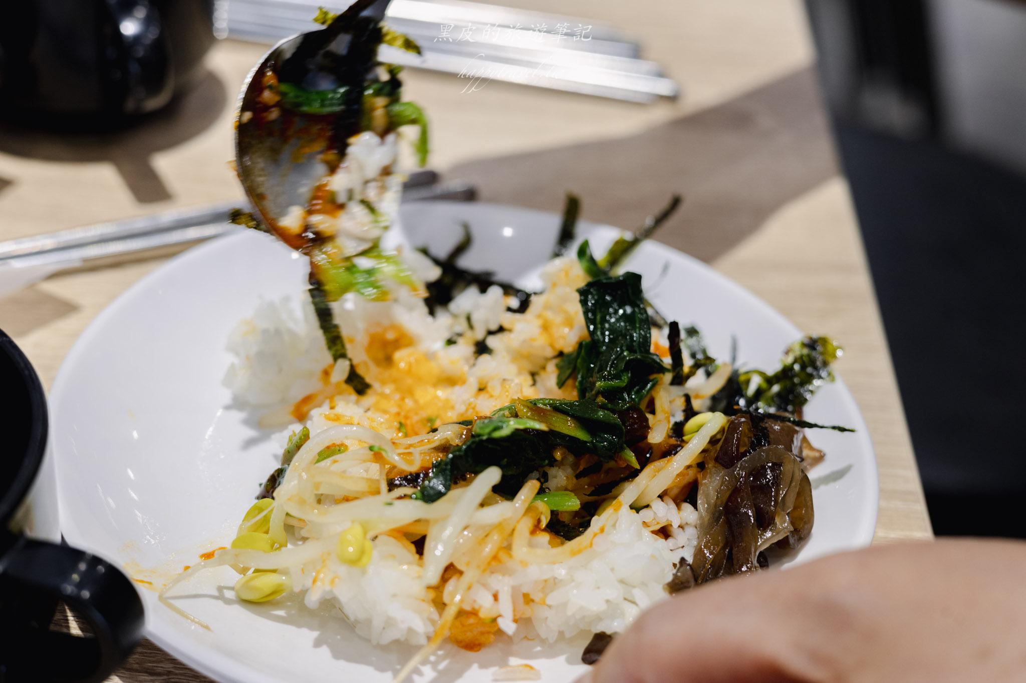 牛室炙燒牛排 BEEF HOUSE 中科玉門店|排餐搭配超狂自助吧吃到飽,披薩、炸物、甜點一次滿足!台中牛排館 82 牛室炙燒牛排 BEEF HOUSE