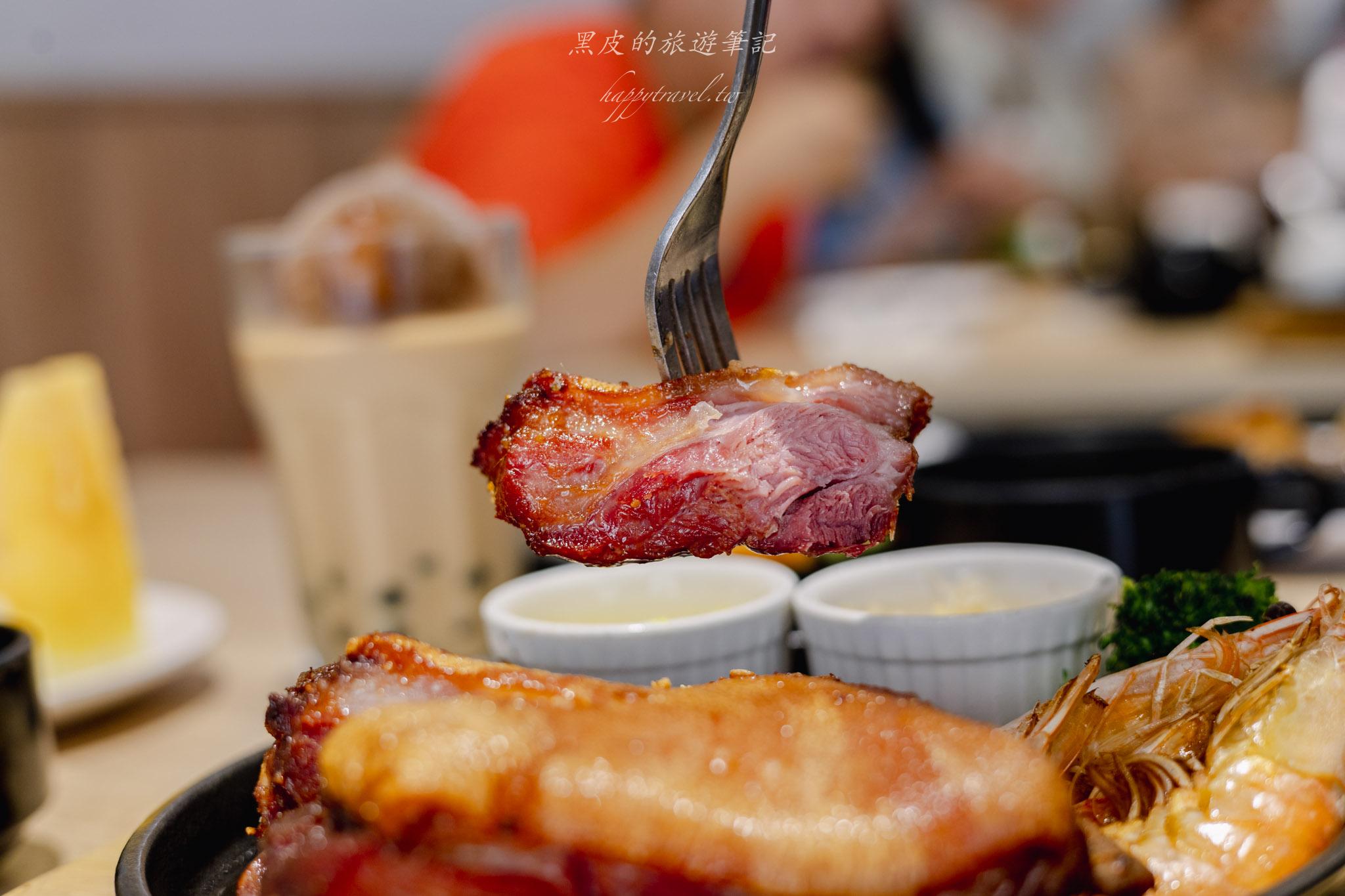 牛室炙燒牛排 BEEF HOUSE 中科玉門店|排餐搭配超狂自助吧吃到飽,披薩、炸物、甜點一次滿足!台中牛排館 113 牛室炙燒牛排 BEEF HOUSE