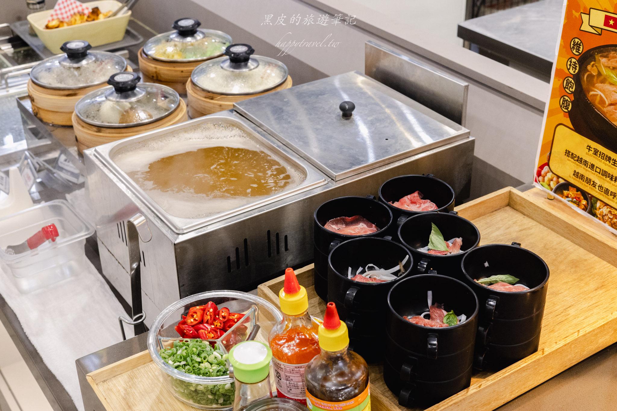 牛室炙燒牛排 BEEF HOUSE 中科玉門店|排餐搭配超狂自助吧吃到飽,披薩、炸物、甜點一次滿足!台中牛排館 76 牛室炙燒牛排 BEEF HOUSE