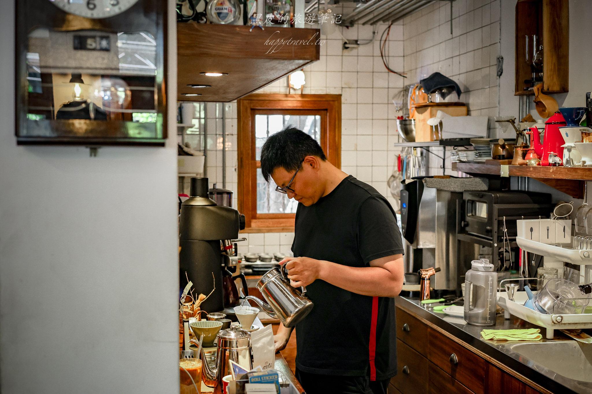 Fooki Coffee Roasters|隱身台中黎明新村的老宅咖啡館。台中南屯區咖啡廳推薦 31 Fooki Coffee Roasters