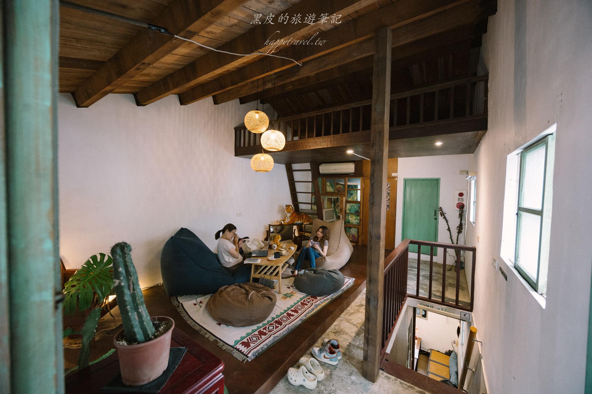 河馬 Homa Coffee|宜蘭礁溪咖啡廳推薦!藏身街角的三層樓老宅,復古氛圍、手作甜點與咖啡一次滿足 36 礁溪咖啡廳