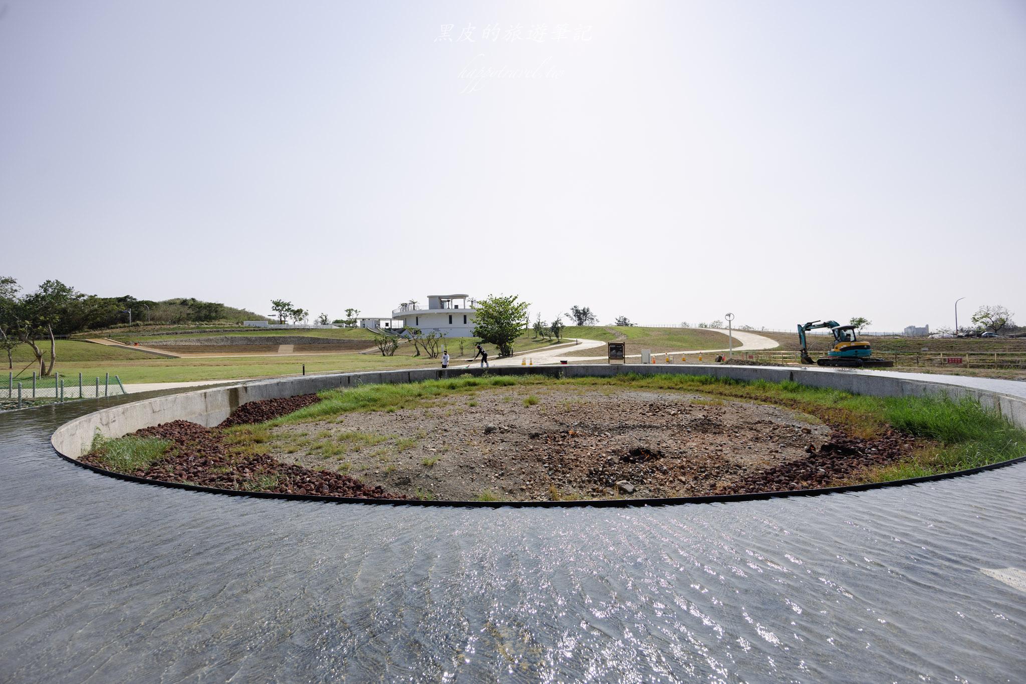 恆春出火地質公園|全新升級「水火共生」地景公園!白天拍美景、晚上看藍火超震撼。恆春景點 40 恆春出火地質公園