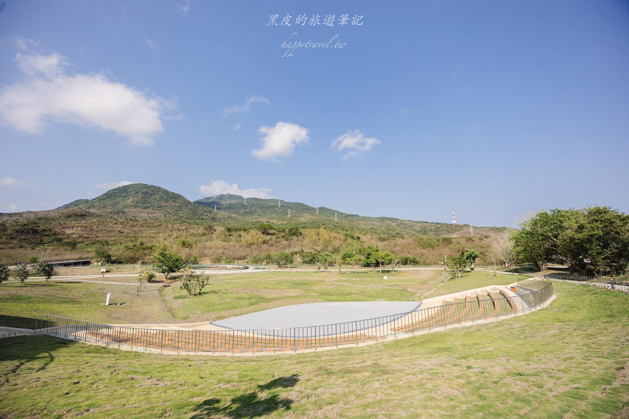 恆春出火地質公園|全新升級「水火共生」地景公園!白天拍美景、晚上看藍火超震撼。恆春景點 45 恆春出火地質公園