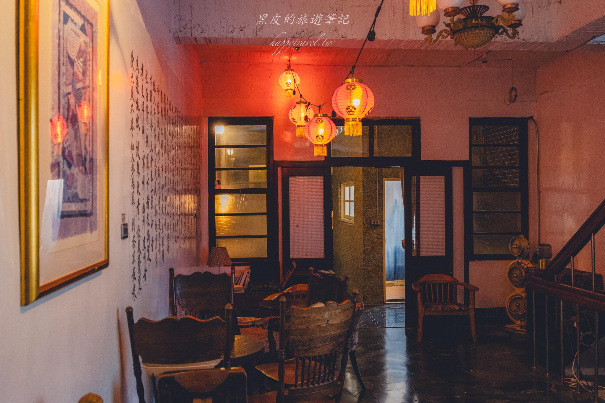 春露 Chatroom Coffee Roaster|藏在恆春老街裡的一杯咖啡時光,也是恆春最神秘的酒吧。恆春咖啡廳、恆春酒吧 26 恆春酒吧